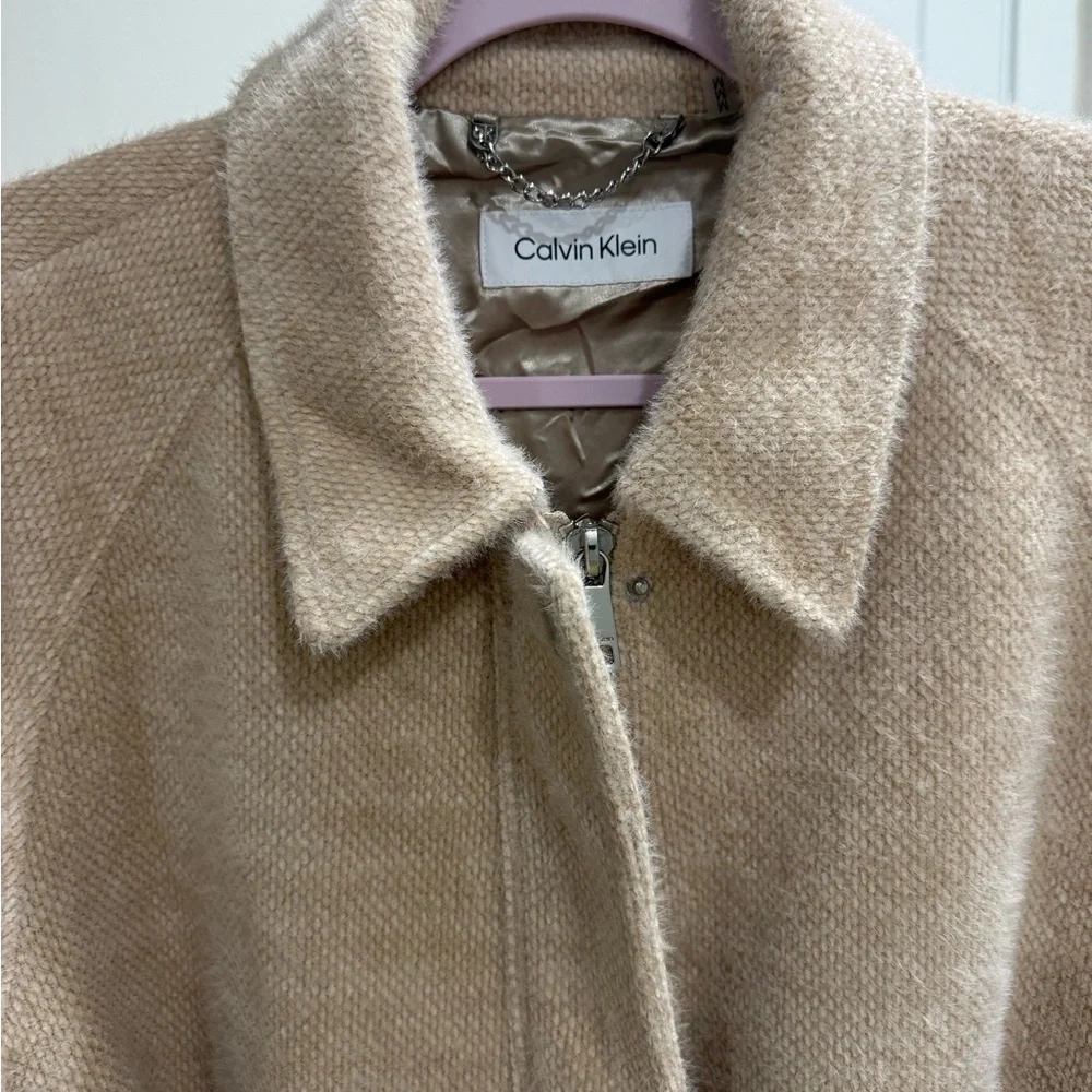 Calvin Klein Women's Cream Teddy Jacket - Picture 3 of 8